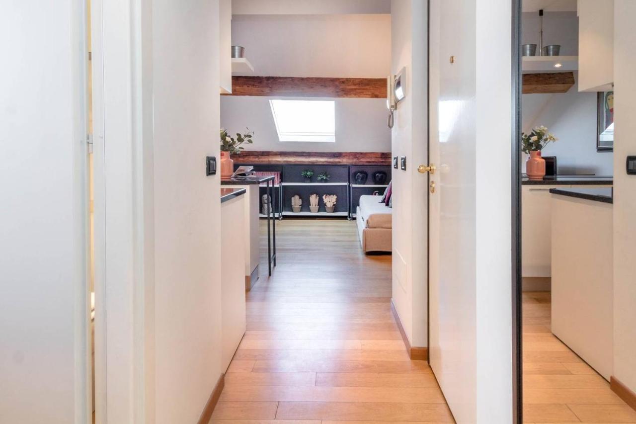 Altido Lovely Mansard Milano Exterior foto